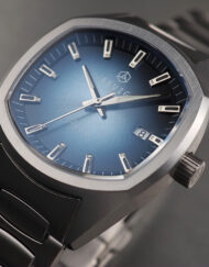 Aevig Thule sportswatch, titanium watch